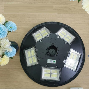 Đèn UFO 500W năng lượng mặt trời